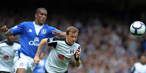 他也许正在 他也许正在